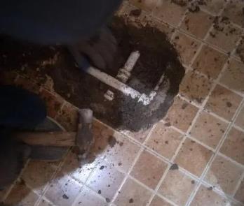 江永卫生间漏水维修公司为您分享下卫生间渗水如何处理及注意事项