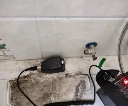 江永屋顶漏水维修公司分享下卫生间漏水的危害及解决方法